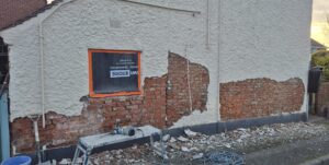 Removal of Sand and Cement Render Newark
