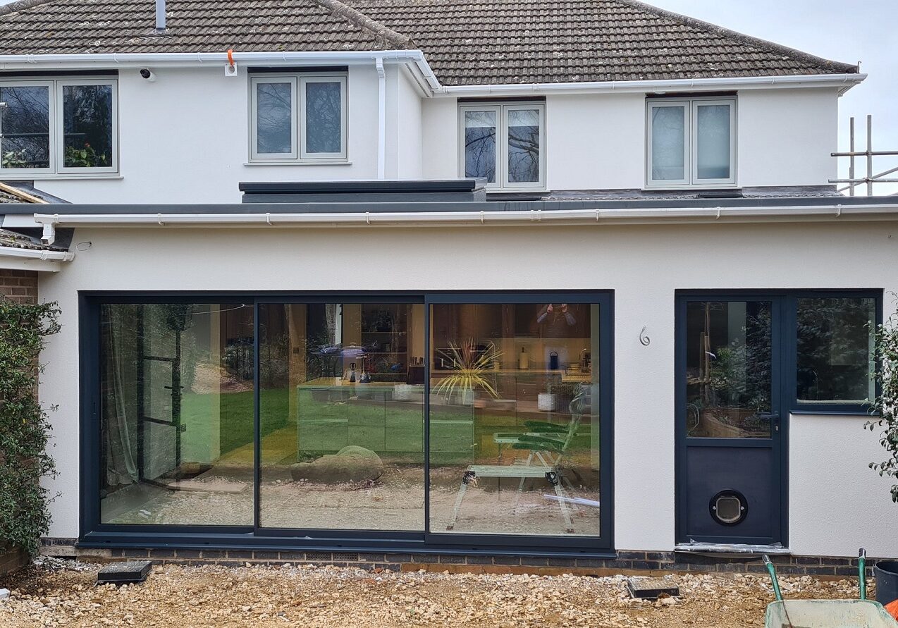Oakham EWI Pro Render Silicone System