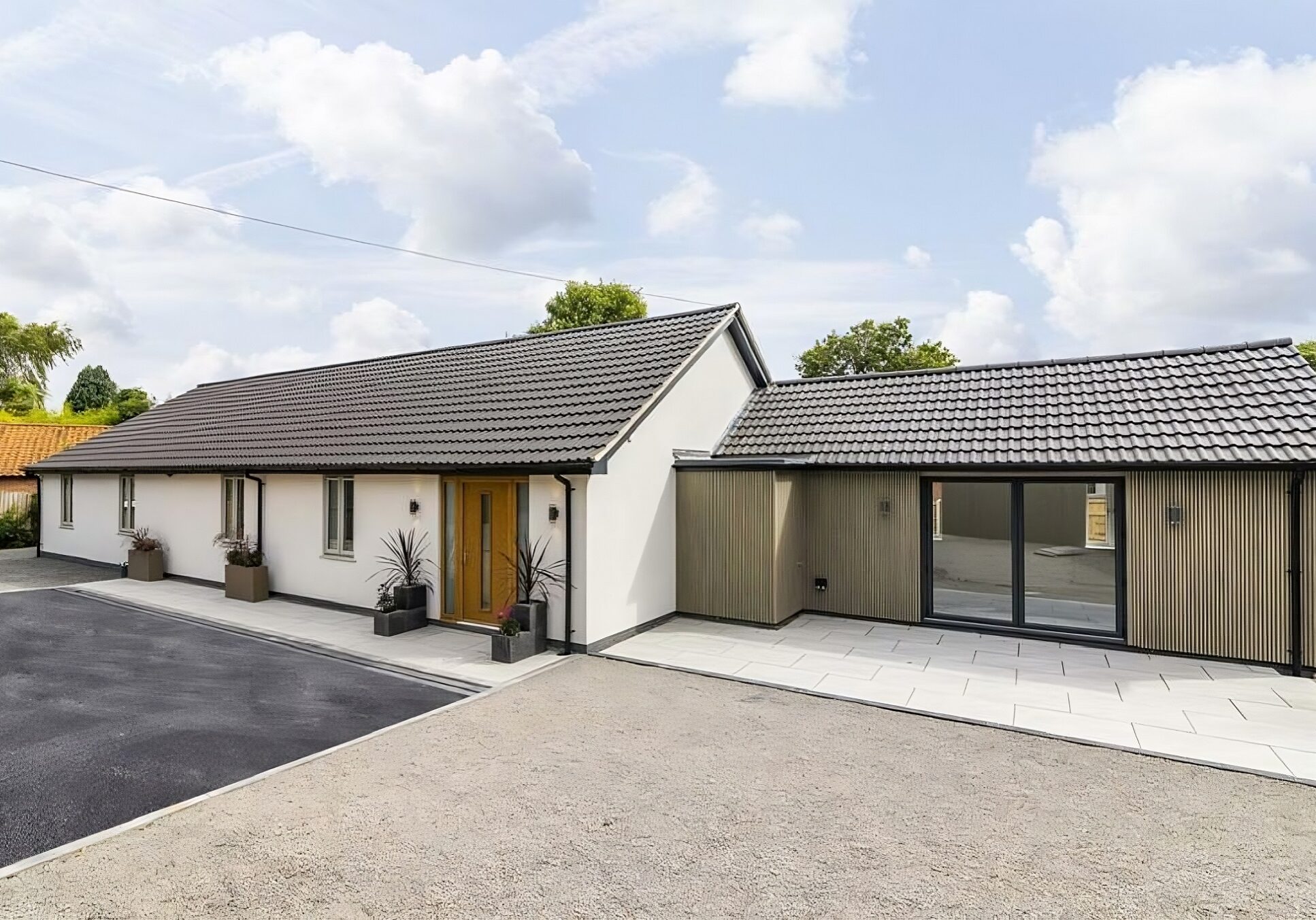 Rightmove_photo_front-transformed website